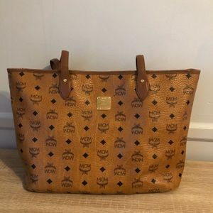 Mcm visetos shopper bag